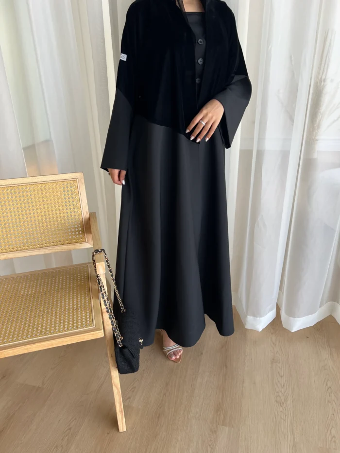 IMG_2720 T112 - Image 1