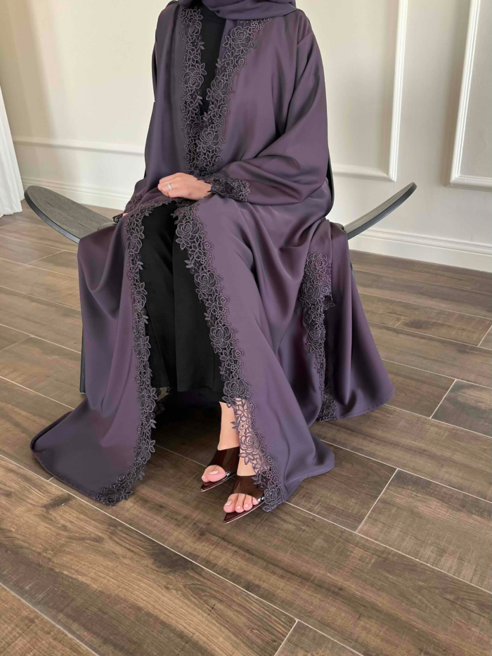 935DB4AF-B9EE-4A55-97A0-26D2859FDA35 T140 - Image 1